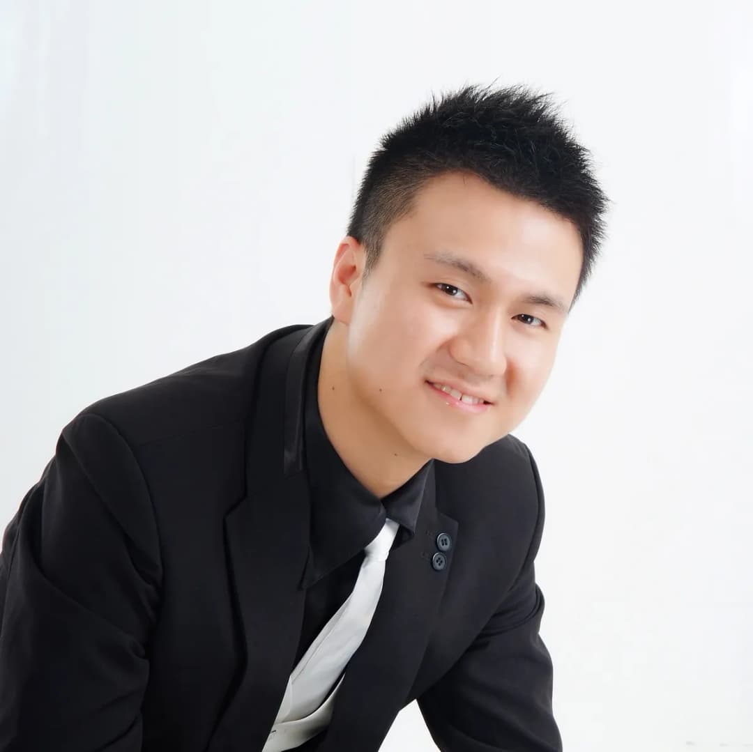 Lei Zhang